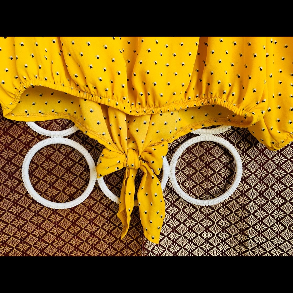 It’s a small yellow crop for women